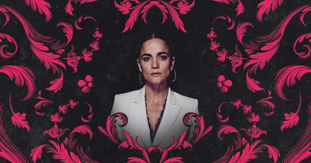 Queen of the South Season 1 Soundtrack | Tunefind - Queen Of The South Season 1 Episode 1